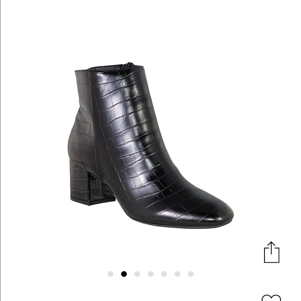 Chinese Laundry Dune Bootie